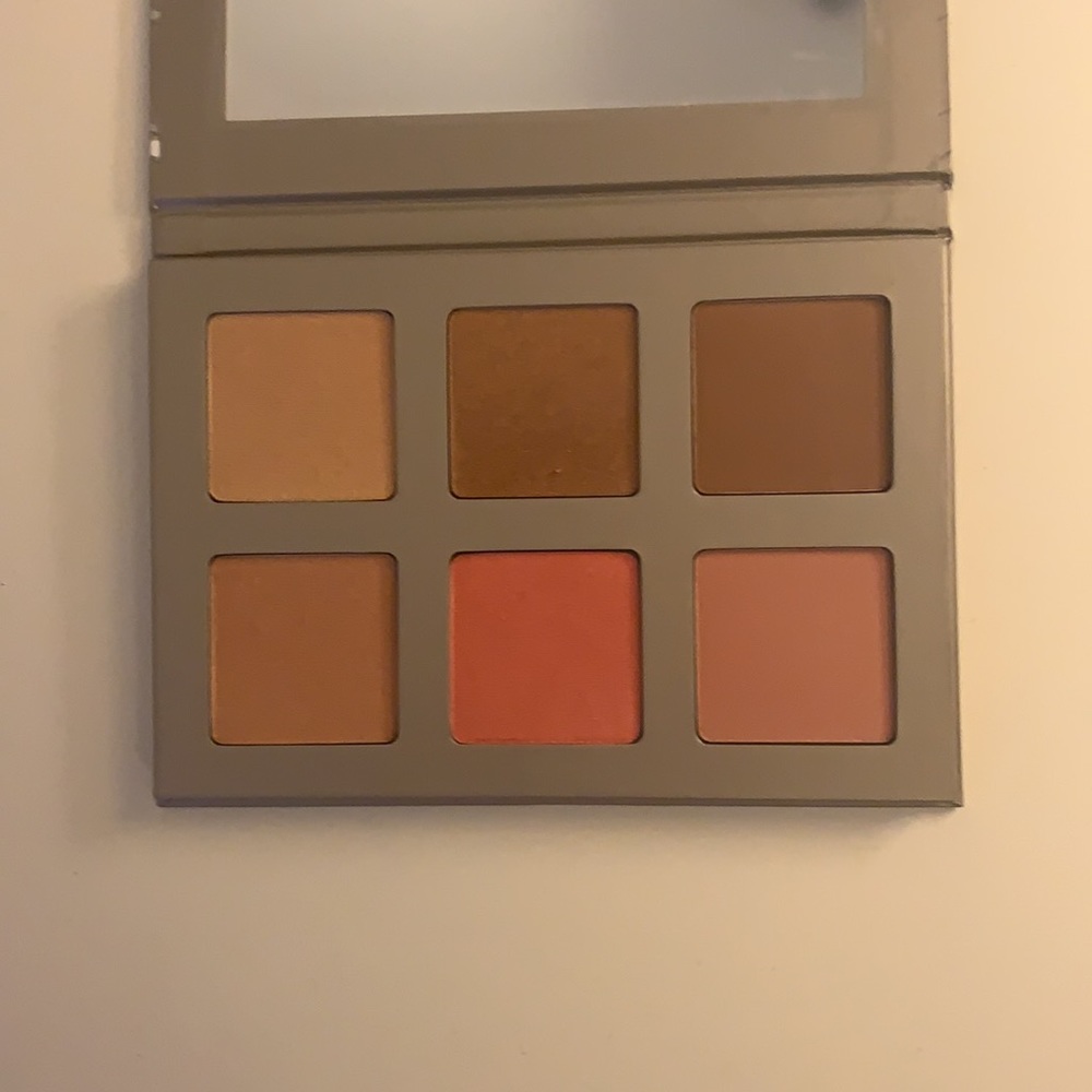 ICONIC | face palette